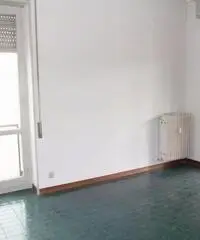 Zona Via XXV Aprile, ampissimo appartamento di mq 210