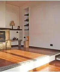 Vendita Casa indipendente in Via Pelliccione