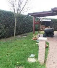 Vendita Villa in Via Alberto Alvisi