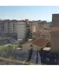 Appartamento in vendita a CAREGGI - Firenze 43 mq  Rif: 471098 Appartamento in vendita a CAREGGI - Firenze 43 mq  Rif: 471098