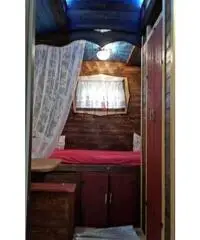 Carrozzone gitano semi arredato 400x250