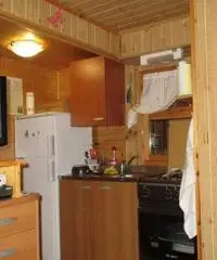 Roulotte e preingresso 3x4 m (bagno con doccia)