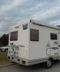 MC LOUIS 251 immatricolata 2004 colore avorio