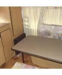 FORD mansardato immatricolata 1991 colore bianco