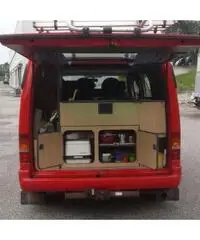 Furgone camperizzato