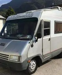 Motorhome 2500 turbo diesel laika 555