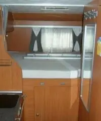 GIOTTILINE Therry T 31 garage 02/2010 colore bianco