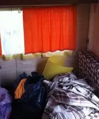 Roulotte Elnagh 4,80 targata