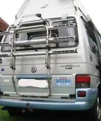 VOLKSWAGEN California passo lungo immatricolata 2001 colore grigio chiaro