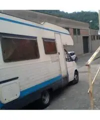 Camper mansardato