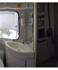 Vendesi camper semintegrale