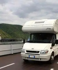 Rimor 677TC Garage su Ford 130 T350 Gemellato