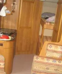 Mansardato arca america 407 su mercedes