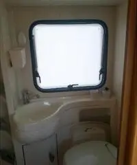 CARAVANS-WOHNM Ci International ELLIOT GARAGE  NOLEGGIO