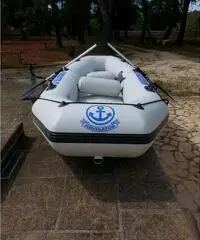 gommone  navigator II  lunghezza mt 4