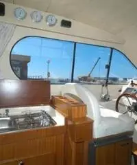 barca a motore INTERMARE 800 FLY anno 1998 lunghezza mt 9