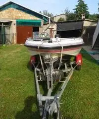 Barca vetroresina