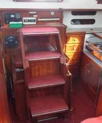 natante leader 32 cantieri del garda sud  barca a v
