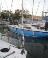 natante leader 32 cantieri del garda sud  barca a v