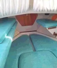 barca a motore BERTRAM 25 cabin express anno 1965 lunghezza mt 8