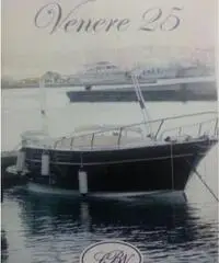 barca a motore ALTRO gozzi partenopei anno 2013 lunghezza mt 9,1