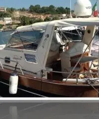 barca a motore APREA MARE 10 cabin anno 2001 lunghezza mt 10,3