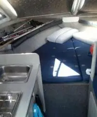 barca a motore BAYLINER 24.52 cabin anno 2003 lunghezza mt 750