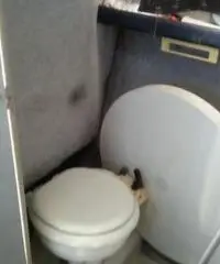 barca a motore BAYLINER 24.52 cabin anno 2003 lunghezza mt 750