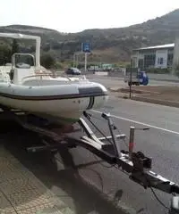 Barche Gommoni Trasporto ovunque da e per la Sardegna