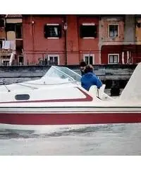 Barca cabinata 5.5m Barca cabinata 5.5m