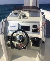 Gommone KARDIS DAYTONA con 2x300 Yamaha 2011 Gommone KARDIS DAYTONA con 2x300 Yamaha 2011