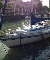 Natante a vela mt 9,99