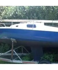 Barca a vela 6mt tucano Barca a vela 6mt tucano