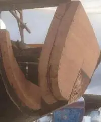 Lavorazioni legno e vetroresina Lavorazioni legno e vetroresina