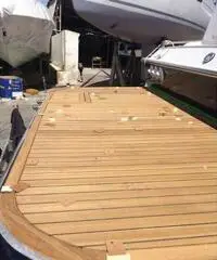Lavorazioni legno e vetroresina Lavorazioni legno e vetroresina