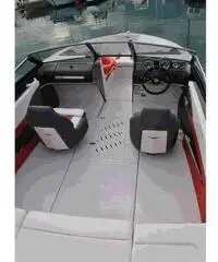 barca a motore GLASTRON GTS 200 anno 2013 lunghezza mt 640