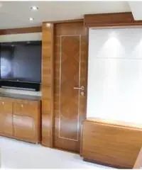 Majesty Yachts 105
