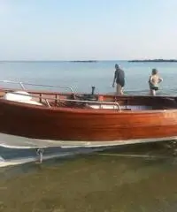 lancia in legno