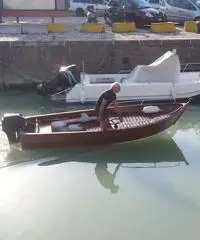lancia in legno