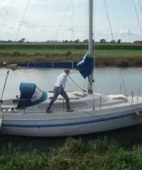 Natante a vela BRIGAND 9.50