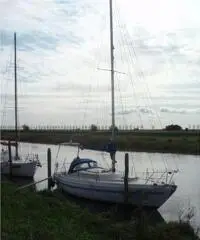 Natante a vela BRIGAND 9.50