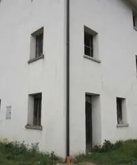 Rustico antisismico su 3 piani