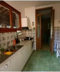 Vendita villa mq. 500 - Zona Mezzomonte