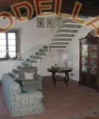 VILLE VILLETTE TERRATETTI - VILLA PLU
rifAMILIARE - CAMPI BISENZIO