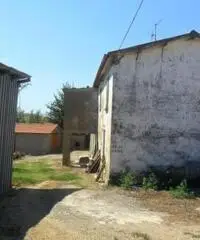 Casa indipendente in Vendita a Meldola