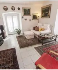 GENOVA Lagaccio / Principe, vendesi appartamento 7 vani bilivello con ingresso indipendente!