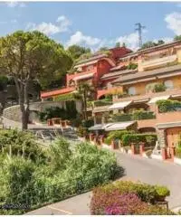 Rapallo / San Michele di Pagana appartamento omniconfort in residence di prestigio di nuova costruzi