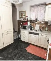 CASELLA – CASA SEMI INDIPENDENTE CON SPLENDIDO GIARDINO