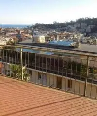 Vendita Multilocale in Via Castruccio