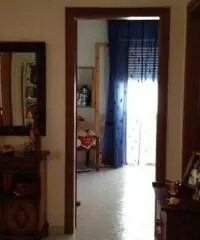 Vendita Cinque locali da 10mq con garage Vendita Cinque locali da 10mq con garage